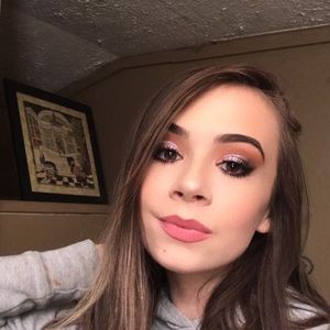 Meet your Posher, Nichole